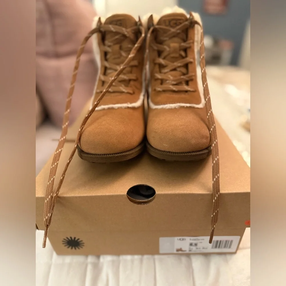 NIB UGG Brodie Fur Winter Boots